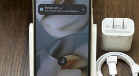 Mint
													Google Pixel 9a - Unlocked, Porcelain, 128 GB, 8 GB, photo 3 of 7