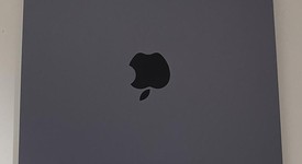 Good
													Apple iPad Air 5th Gen - Unlocked, Purple, 256 GB, A2589, photo 5 of 5