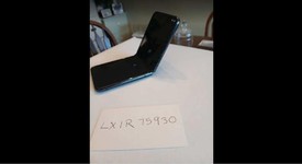 Mint
													Motorola Razr Plus (2023) - Spectrum, Black, 256 GB, 8 GB, photo 4 of 5