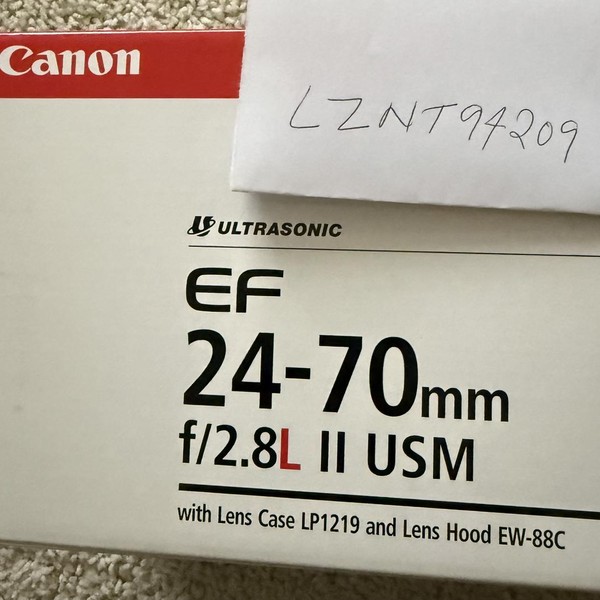 Canon EF 24-70mm f2.8L II USM