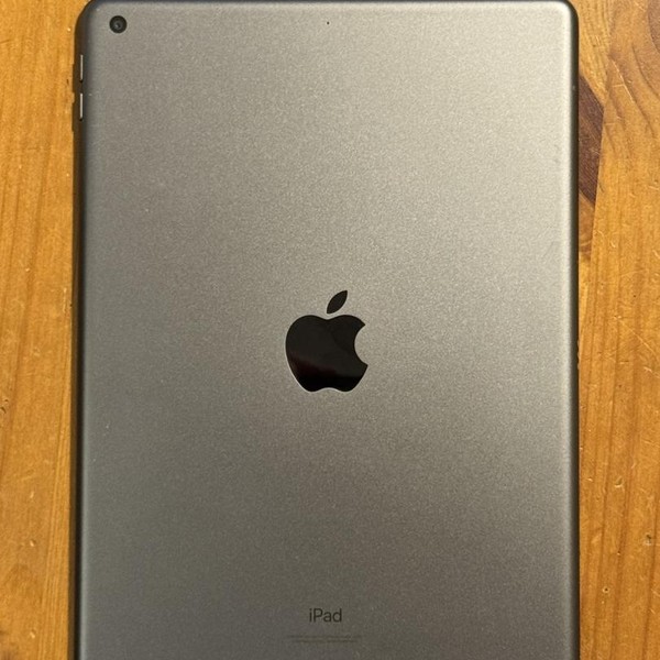 Apple iPad (9th Gen) - Wi-Fi, 64 GB, Gray, A2602