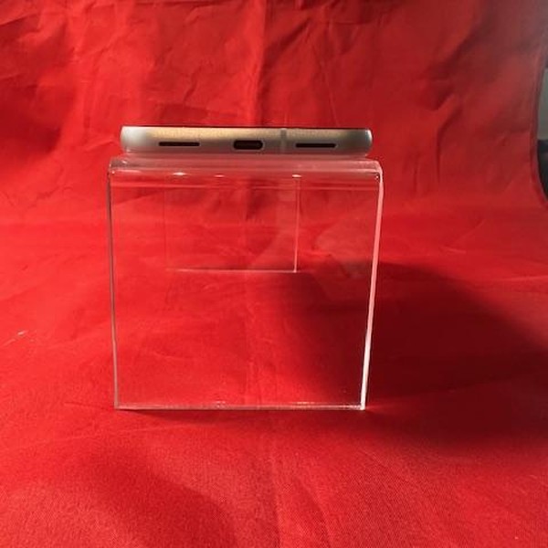 Google Pixel 8a - Unlocked, 128 GB, Porcelain, 8 GB, GKV4X, Sub-6 5G