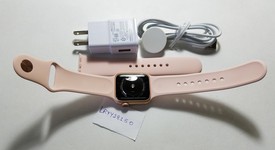 Good
													Apple Watch Series 4 40mm - Unlocked, Gold, A1975 - Cellular, Aluminum, photo 4 of 4
