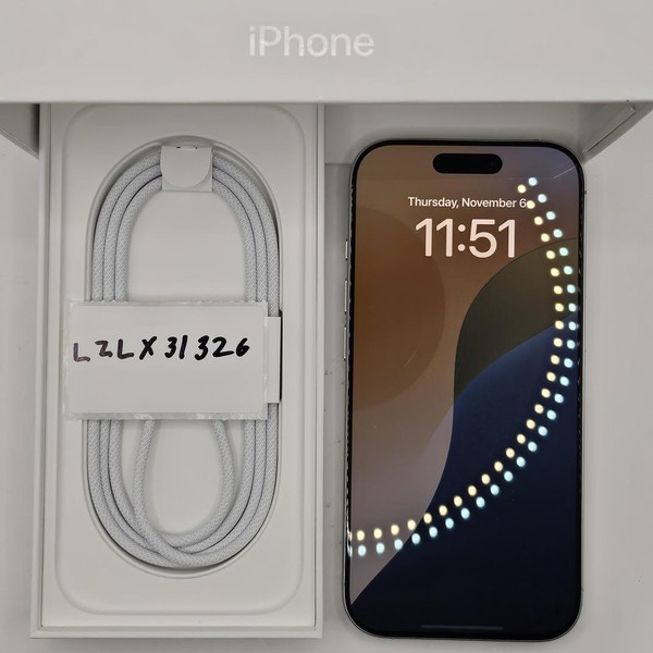 Apple iPhone 16 Pro - Unlocked, 256 GB, White, A3083