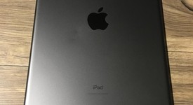 Good
													Apple iPad 9th Gen - Verizon, Gray, 64 GB, A2603, photo 3 of 7