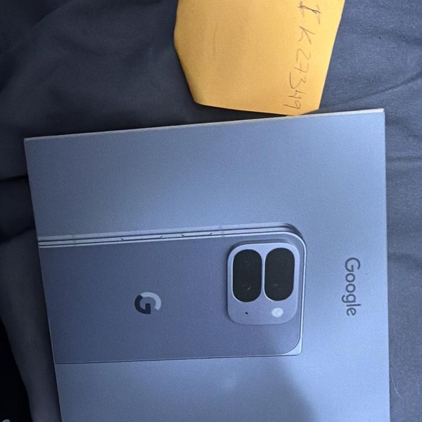 Google Pixel 10 Pro Fold - Unlocked, 256 GB, Moonstone, GU0NP