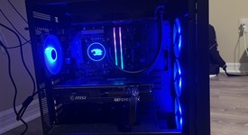Mint
													iBUYPOWER Gaming Desktop, photo 5 of 8