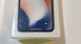 New
													Apple iPhone X - Unlocked, Silver, 256 GB, A1865, photo 2 of 3