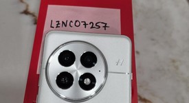 Good
													OnePlus 13 - Unlocked, Arctic Dawn, 512 GB, 16 GB, photo 3 of 4