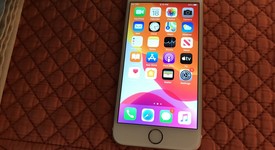 Mint
													Apple iPhone 6S - Unlocked, Rose Gold, 32 GB, A1688, photo 3 of 11