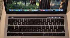 Good
													MacBook Pro 2019 - 13" - I7, Gray, 256 GB, 8 GB, photo 2 of 9