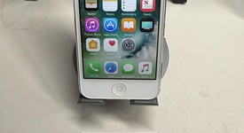 Good
													Apple iPhone 5 - Unlocked, White, 16 GB, A1428, photo 6 of 6