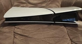Mint
													PlayStation 5 Slim Digital Edition (2023) - White, 1 TB, photo 2 of 9