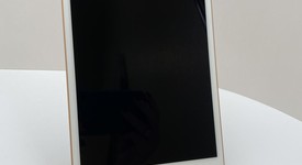 Mint
													Apple iPad Mini 5th Gen - Wi-Fi, Gold, 64 GB, photo 2 of 5