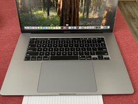 MacBook Pro 2019 - 16"