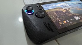 Good
													Asus ROG Ally X - Z1 Extreme, Black, 1 TB, 24 GB, photo 5 of 11