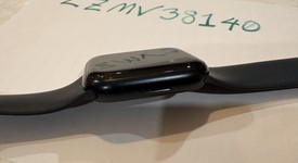 Good
													Apple Watch Series 7 45mm - Midnight, A2474 - GPS, Aluminum, photo 2 of 11