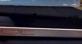 Mint
													Apple iPhone 16 Pro Max - Unlocked, Desert, 512 GB, A3084, photo 4 of 10