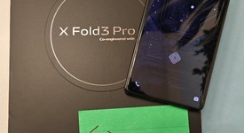 Mint
													vivo X Fold3 Pro - Unlocked Non-US, Black, 512 GB, 16 GB, photo 4 of 12