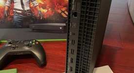 Good
													Xbox One X (2017) - Black, Standard, photo 5 of 10