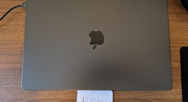Mint
													MacBook Pro Late 2023 (M3) - 16" - Apple M3 Pro 12-core, Black, 512 GB, 18 GB, 18-core GPU, photo 4 of 12