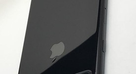 Good
													Apple iPhone 7 Plus - Verizon, Jet Black, 128 GB, A1661, photo 5 of 8