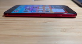 Good
													Apple iPhone SE 3rd Gen 2022 - Unlocked, Red, 64 GB, A2595, photo 4 of 14