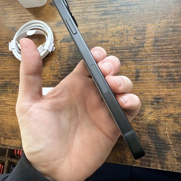 Apple iPhone 15 Plus - Unlocked, 128 GB, Black, A2847