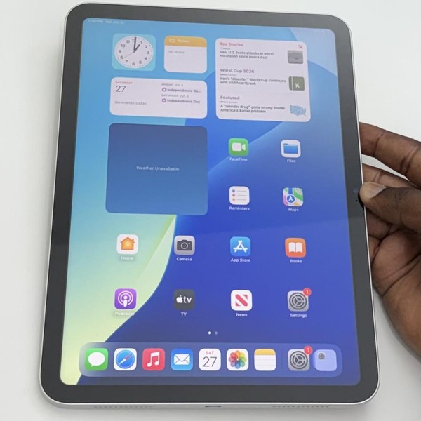 Apple iPad (10th Gen) - Wi-Fi, 64 GB, Silver, A2696