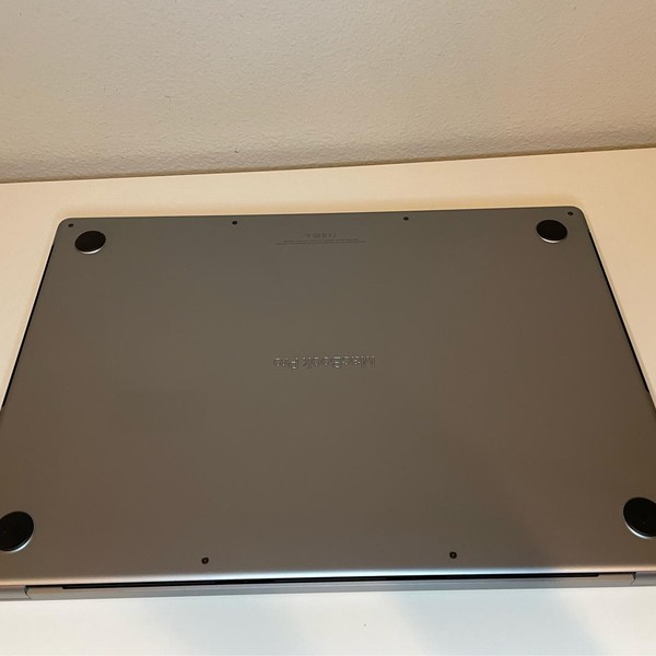 MacBook Pro 2021 - 16 inch - 512 GB, Gray, 16 GB, Apple M1 Pro 10-core