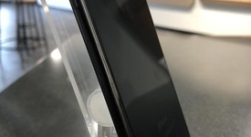 Fair
													Apple iPhone 7 - Unlocked Non-US, Jet Black, 128 GB, A1779, photo 3 of 7
