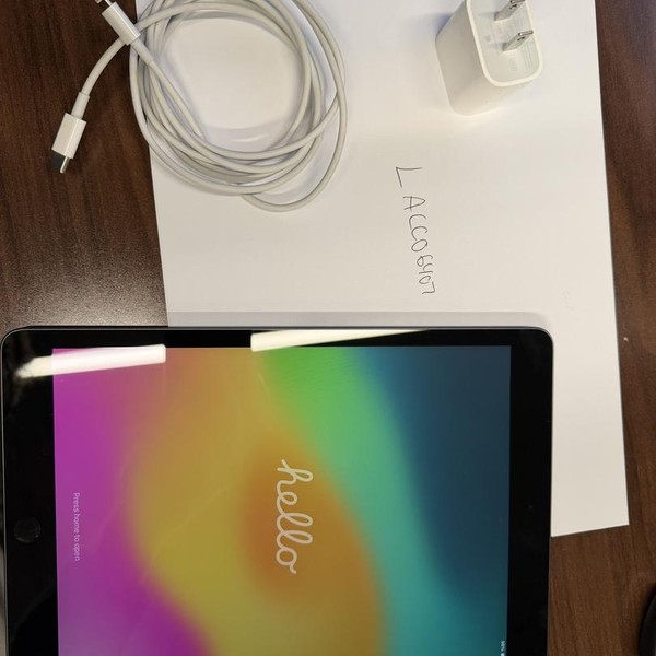 Apple iPad 9th Gen - Wi-Fi, 64 GB, Gray, A2602