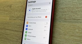 Mint
													Apple iPhone 14 - Unlocked, Red, 512 GB, A2649, photo 3 of 12