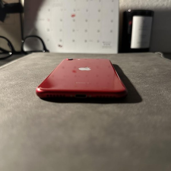 Apple iPhone SE 3rd Gen 2022 - Unlocked, 64 GB, Red, A2595