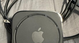 Good
													Apple TV 4k 1st Gen (2017) - 32 GB, photo 3 of 8