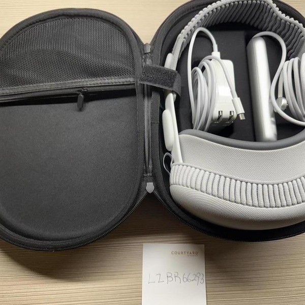 Apple Vision Pro - 256 GB