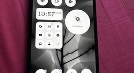 Good
													Nothing Phone (1) - Unlocked Non-US, Black, 128 GB, 8 GB, photo 4 of 8