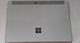 Fair
													Microsoft Surface Go - Wi-Fi, Silver, 64 GB, 4 GB, photo 3 of 5
