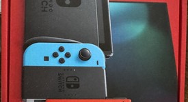 New
													Nintendo Switch - Red & Blue, 32 GB, Mario Red & Blue Edition, photo 5 of 5