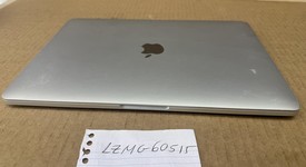 Fair
													MacBook Pro 2020 - 13" - Apple M1, Silver, 256 GB, 8 GB, photo 4 of 11