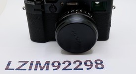 Mint
													Fuji X100VI - Black, photo 2 of 5