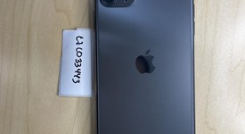 Good
													Apple iPhone 11 Pro Max - Unlocked, Green, 64 GB, A2161, photo 3 of 11