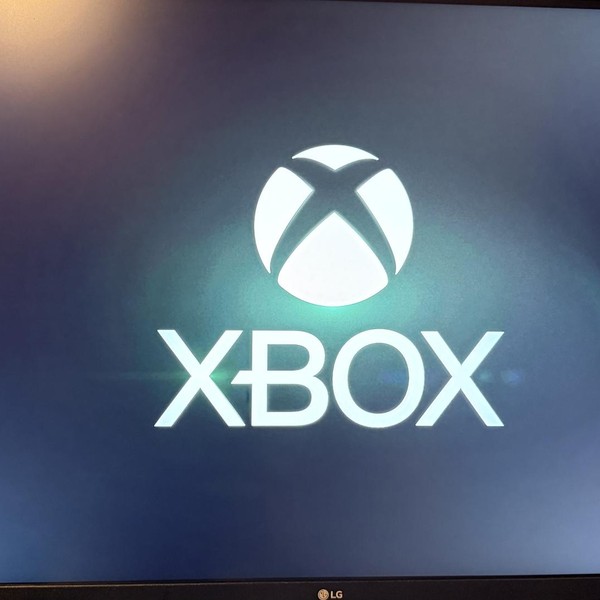 Xbox Series X (2020) - 1 TB, Black, standard