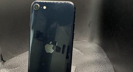 Good
													Apple iPhone SE 3rd Gen 2022 - Unlocked, Midnight, 64 GB, A2595, photo 5 of 11