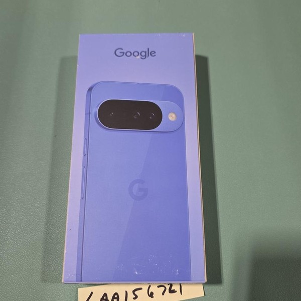 Google Pixel 10 - Unlocked, 128 GB, Indigo, GLBW0