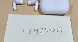 Used
													Apple AirPods Pro 2 - USB-C, photo 1 of 3