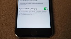 Good
													Apple iPhone 8 - Unlocked, Gray, 64 GB, A1905, GSM, photo 4 of 8