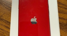 Good
													Apple iPhone SE 2nd Gen 2020 - Unlocked, Red, 64 GB, A2275, photo 3 of 3