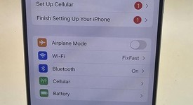 Mint
													Apple iPhone 16 Pro - Unlocked, White, 128 GB, A3083, photo 5 of 20