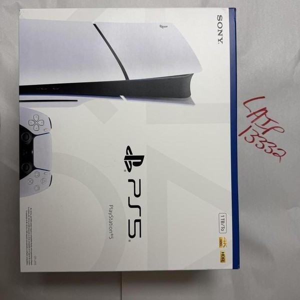PlayStation 5 Slim Standard Edition (2023) - 1 TB, White